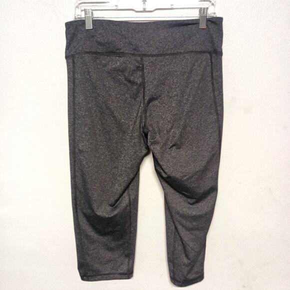 Old Navy Active Capri Athletic Leggings - Size L, Charcoal Gray - Picture 3 of 3